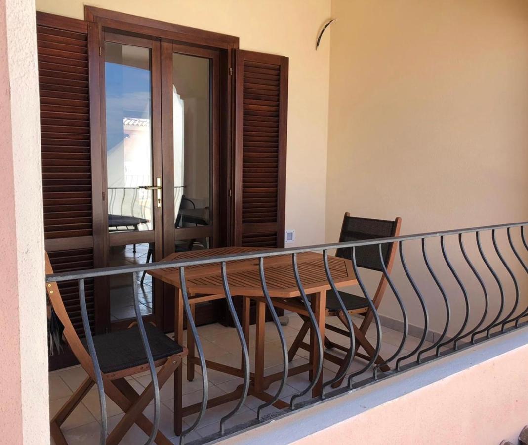 Superior Apartment San Teodoro Center Kültér fotó